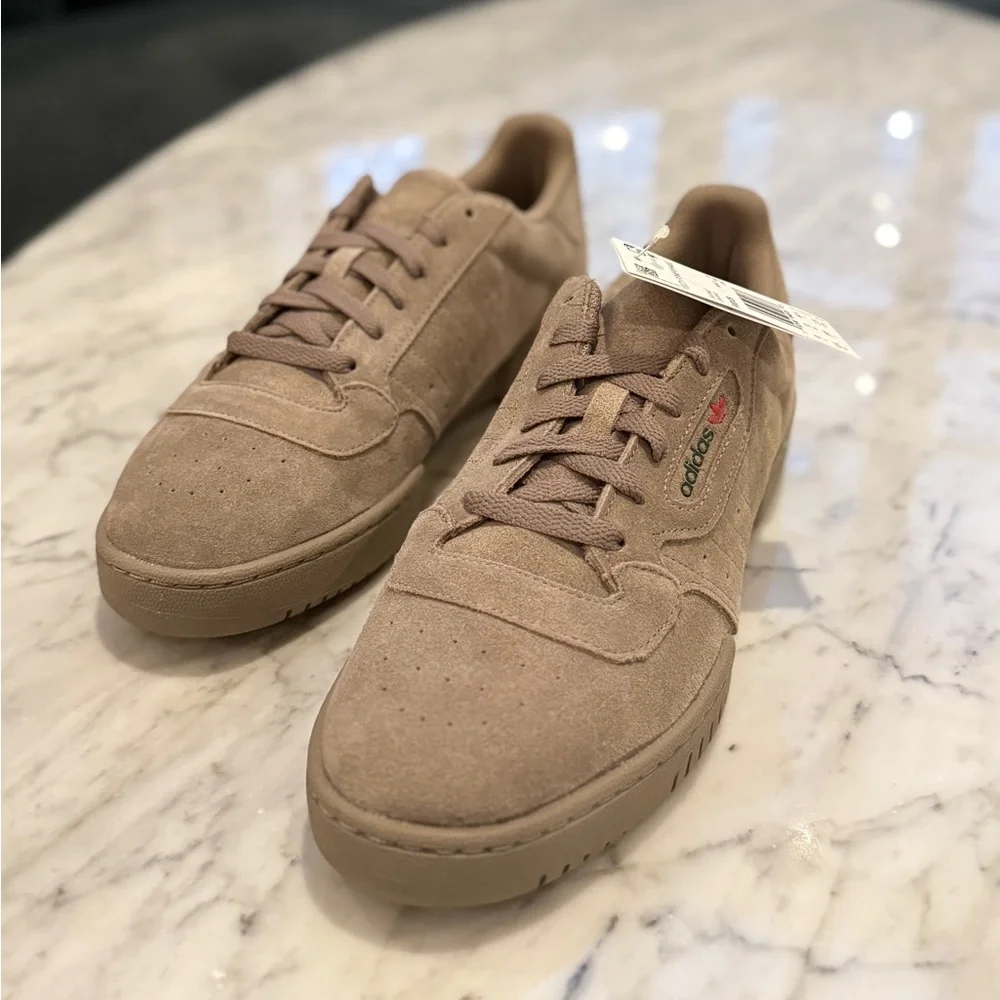 ADIDAS YEEZY Powerphase "Simple Brown" Sneakers (2020) - Picture 1 of 11